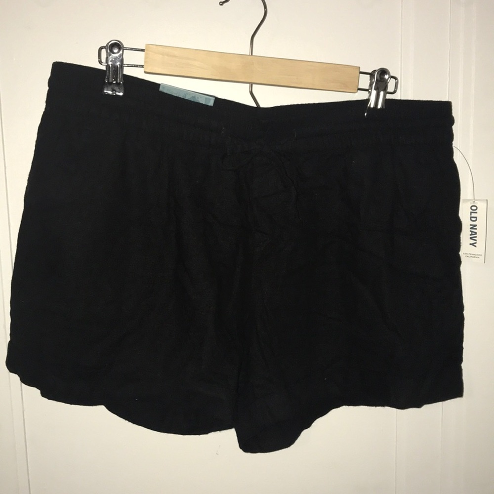 Old Navy Black Drawstring mid-rise shorts